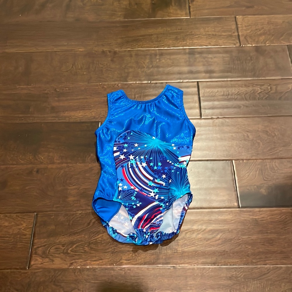 NWOT Go for the Gold Usa 🇺🇸 leo